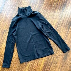 Uniqlo Black Long-Sleeve Turtleneck, Size M